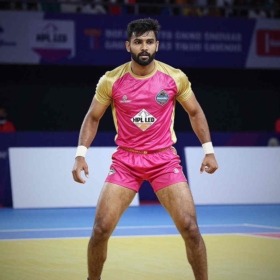 ইউরোপীয় কলেজ ফুটবলে ড্যানিশ হ্যাটস্ট্যাক ট্রফির টিকিটের মূল্যায়ন