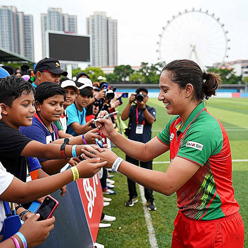 নিসাঙ্কা ছাড়া শ্রীলঙ্কার পাওয়ারপ্লে: রাওয়ালপিন্ডির সমতলে লাহিরু উদারার অপরীক্ষিত দায়