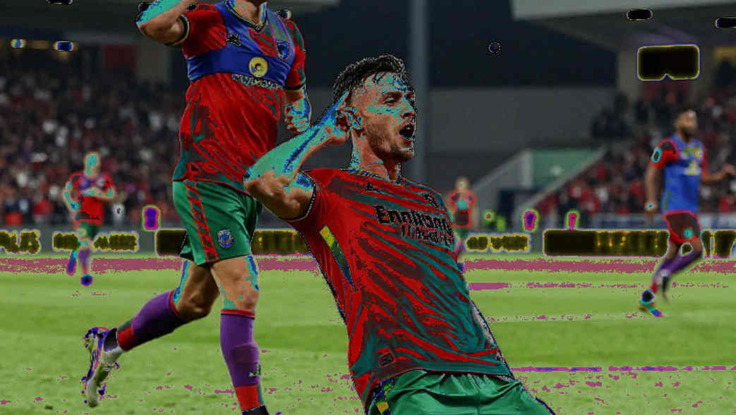 রংপুর থেকে দেখলাম: কুস্তির আখড়ায় ফুটবলের ছায়া, আর এক টুকরো অসমাপ্ত বিজ্ঞাপন